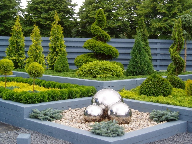 Палисадник перед домом: размер, стиль, выбор растений (80 фото)