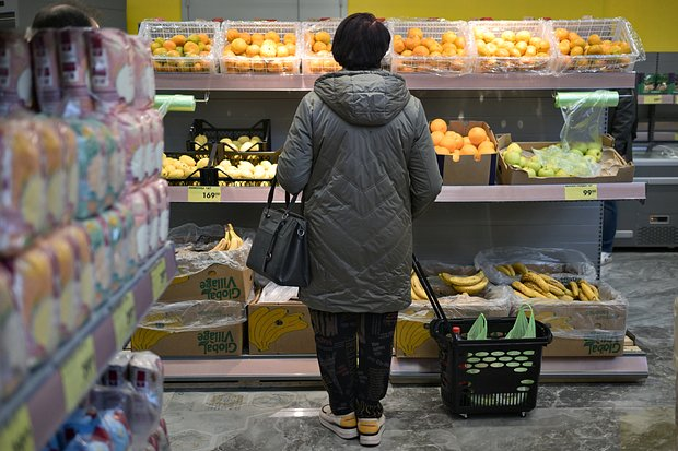 «Это надолго» В России расцветают магазины низких цен. Как экономные россияне изменили рынок торговли?