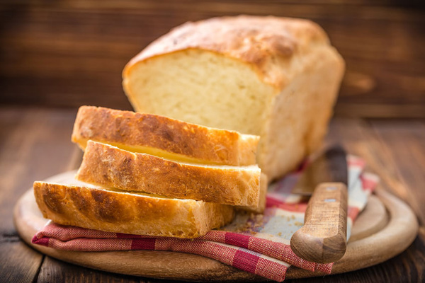 Зачем хранить хлеб в морозилке