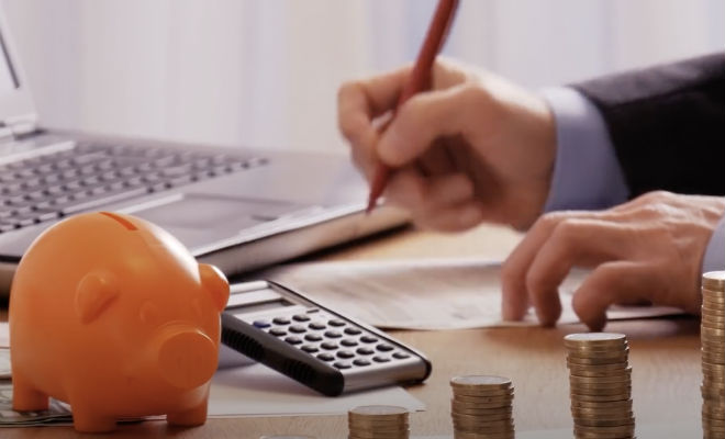 Пенсионер взял билет на круизный корабль и с тех пор там живет уже 13 лет