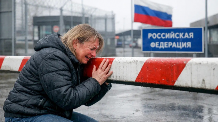 Эстонские таможенники "лютуют" на границе с Россией. Не жалеют даже "своих"