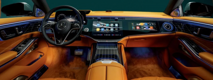 Пока все переходят на электричество: Mercedes-Maybach S-Class оставляет V12