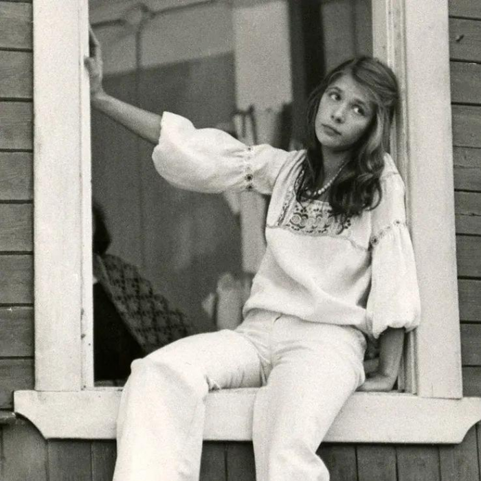 В нее влюблялись самые красивые мужчины СССР, но мужья ее предавали: 45 редких фотографий ...-символа 80-х Веры Глаголевой