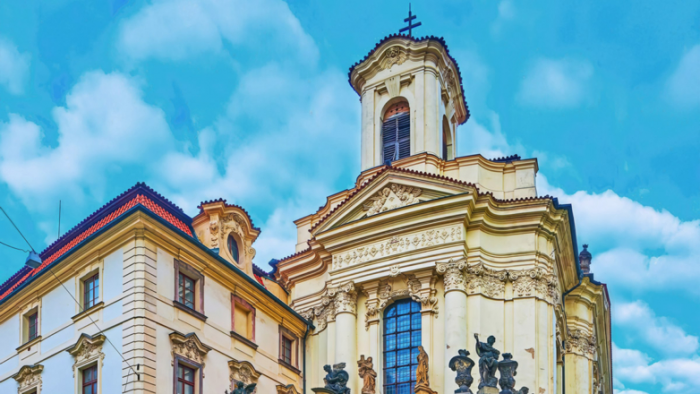 По пражскому счету: борьба с православием докатилась до сердца Европы