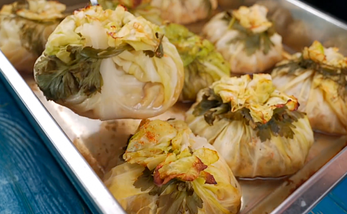 Делаем голубцы не по классике, а в мешочках. Сока как в мантах