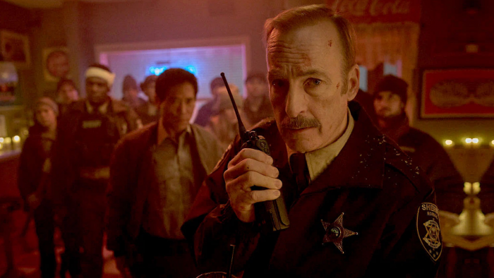 Рецензия на фильм «Нормал»: разбираем боевик о криминальном городе и заурядном шерифе