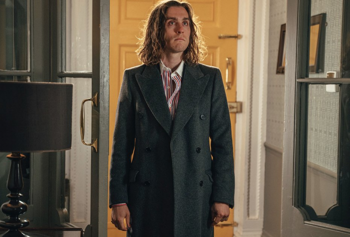 «Если мне нравится ... с черными, я расист?» Новый сезон «Индустрии» провоцирует и шокирует. Почему это стоит увидеть?