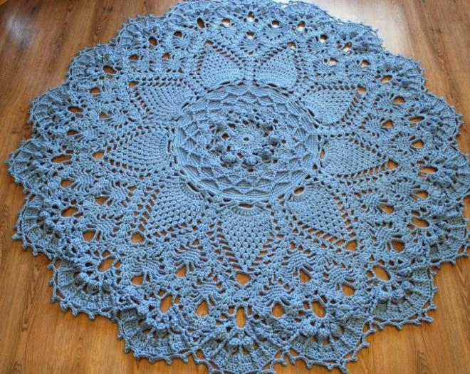 Вязаные коврики: интересные модели и применение в дизайне помещения (45 фото)