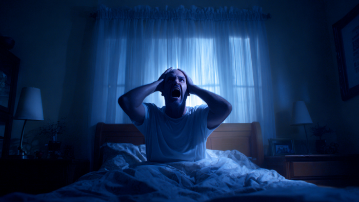 Психика нас не мучает, а помогает: почему людям снятся кошмарные сны