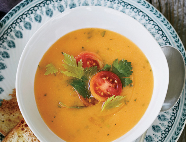 7 блюд, в которые стоит добавить йогурт