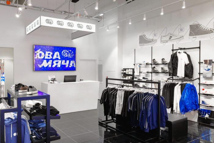 Классика вне времени: бренд «Два Мяча» открывает магазин в Санкт-Петербург