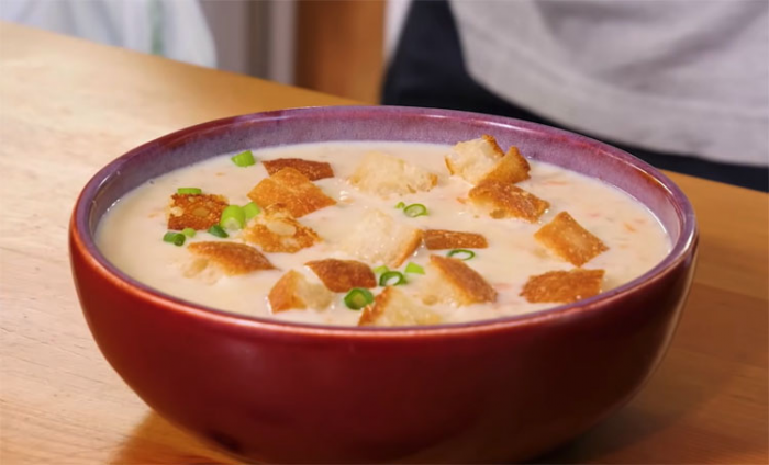 Сырный суп на холода: насыщенный и согреващий. В отличие от солянки готовится за минуты