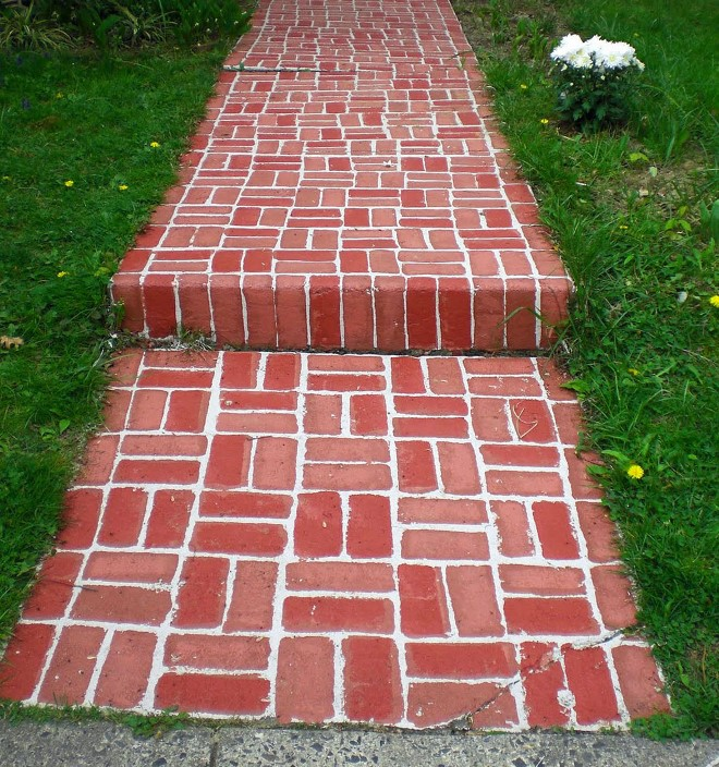 Как украсить участок около дома своими руками: фото, знакомые решения и креативные идеи  (44 фото)