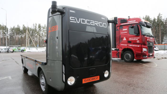 Эксперимент с беспилотными грузовиками расширят на другие российские трассы