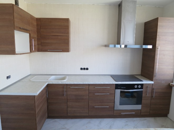 Угловой кухонный гарнитур: особенности расположения и секреты дизайна (82 фото)