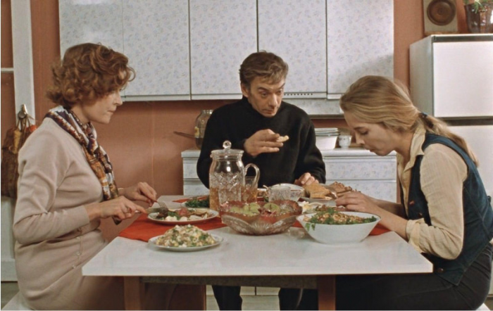 6 самых вредных пищевых привычек родом из СССР