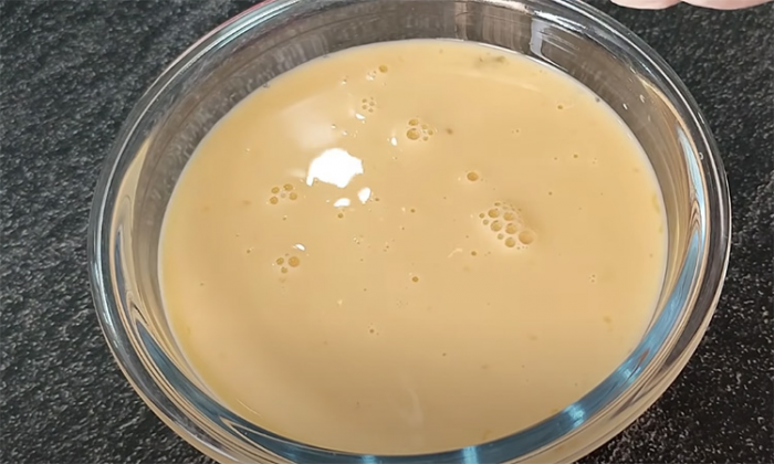 Тепеть у нас всегда получается высокий омлет: нужно всего 2 ингредиента