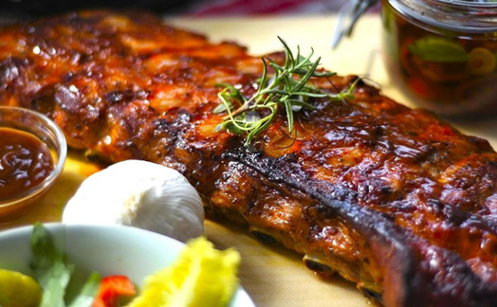 Сочные ребрышки специально к Новому году: на вкус нежнее меда, но с хрустящей корочкой