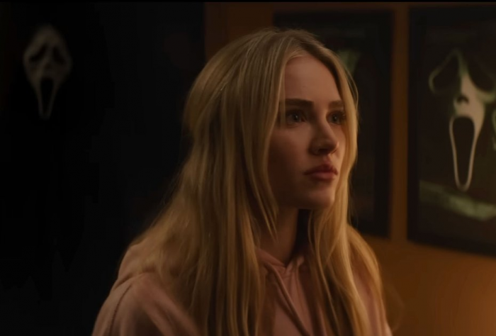 В кино — «Крик 7». Оправдывает ли ожидания самая коммерчески успешная серия культового хоррора?