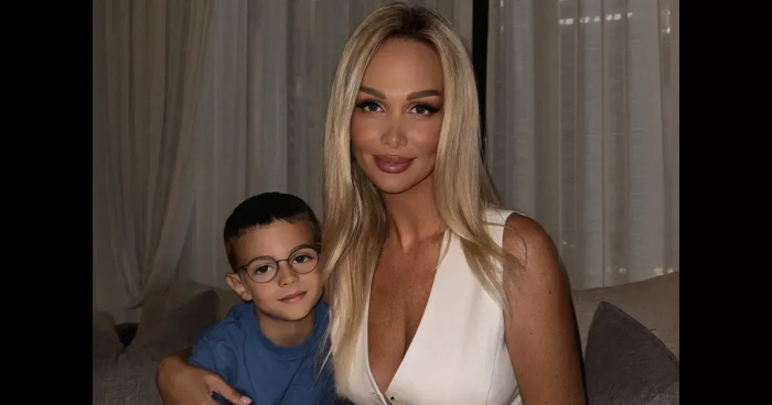 "Мы все им восхищаемся". Виктория Лопырёва рассказала о способностях сына-билингва