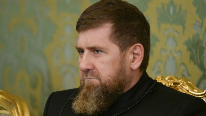 Кадыров наградил бойца миллионом рублей за отражение атаки БПЛА в Чечне