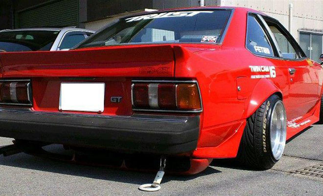 Сердце на бампере автомобиля: зачем его стали вешать многие водители, и что оно значит