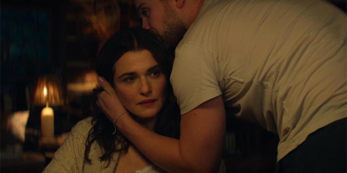 Шестой лишний: пять лучших сериалов марта по версии «Сноба»