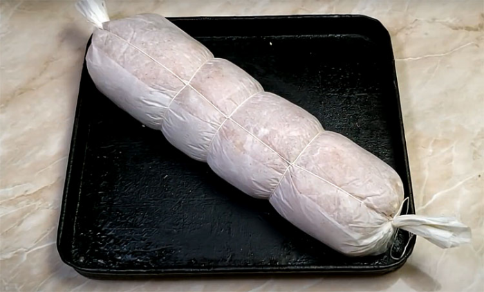 Гениальный способ готовить курицу. Делаем рулет, а внутри салат