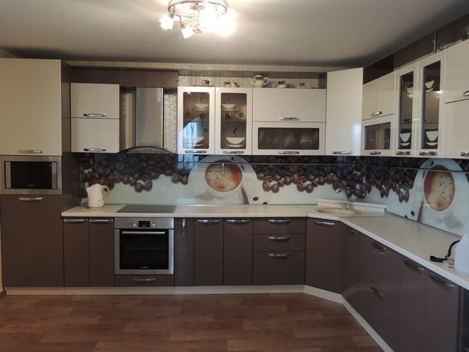 Угловой кухонный гарнитур: особенности расположения и секреты дизайна (82 фото)