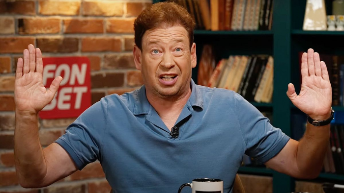 Работающий в Китае Слуцкий: «Я не готов возвращаться в Россию»