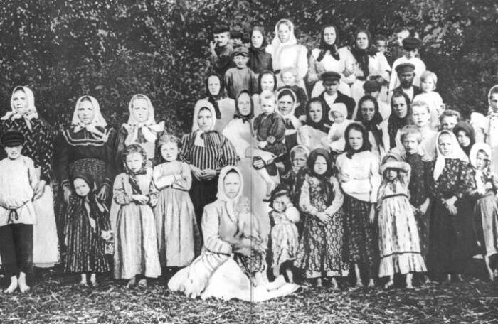 Незаконнорожденные на Руси: Как к ним относились и чью фамилию они носили