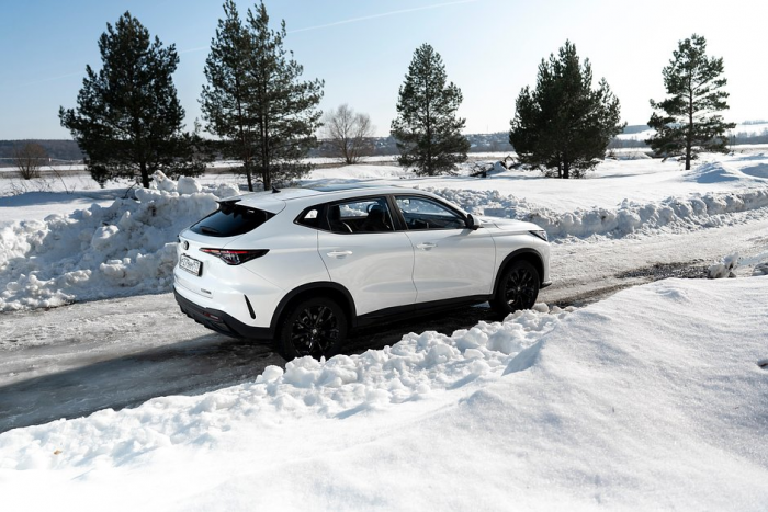 Новичок с амбициями. Каких сюрпризов стоит ждать от Changan CS35 Max: тест-драйв «Ленты.ру»