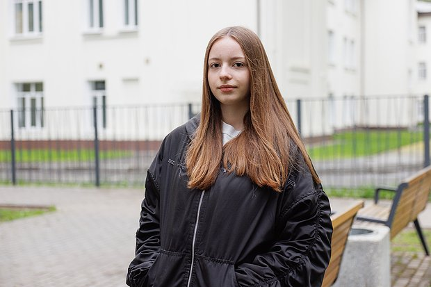 «Горб все растет, мне уже трудно дышать» Ульяну спасет срочная операция на позвоночнике. Нужна наша помощь