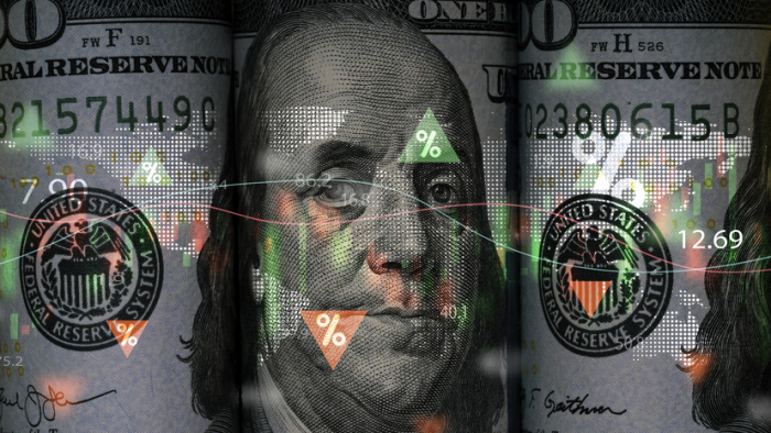 Эксперты рассказали RT, как могут измениться валютные курсы в 2026 году