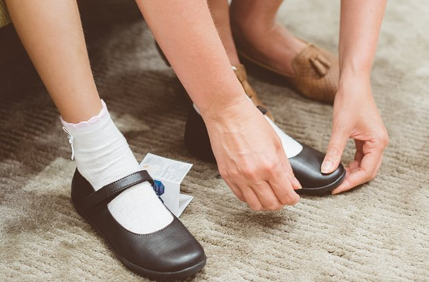 Как правильно выбрать обувь ребенку: главные критерии, советы врачей