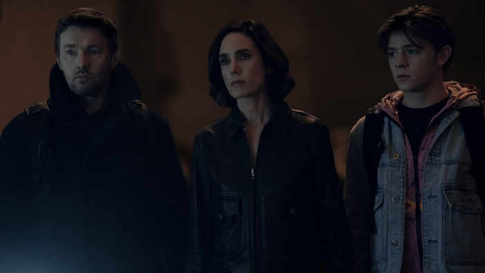 Сериалы, похожие на «Извне»