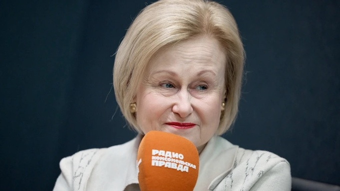 "Будет драться, кусаться, но не отдаст". Дарья Донцова никому не доверяет свои рукописи
