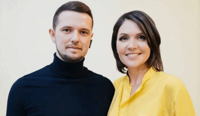 «Не мучай себя!»: как 48-летняя Анастасия Чернобровина поддерживает идеальную фигуру и почему стала мамой после 40