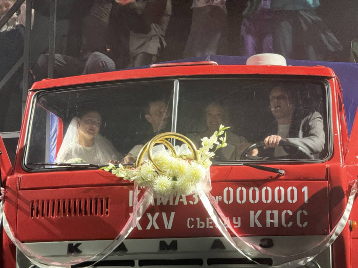 «Люди города Н»: как историю КАМАЗа превратили в музыкальный эпос