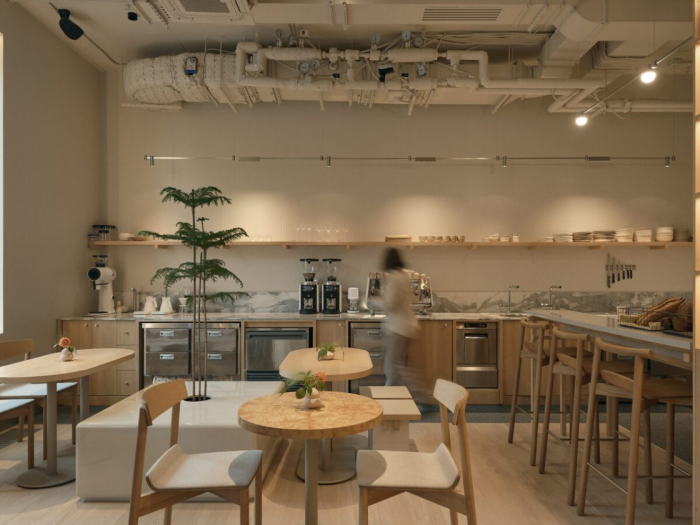 ABC Co. открывает «квартиру» на Мойке: завтраки, sandwich bar и вино у Мариинского театра**