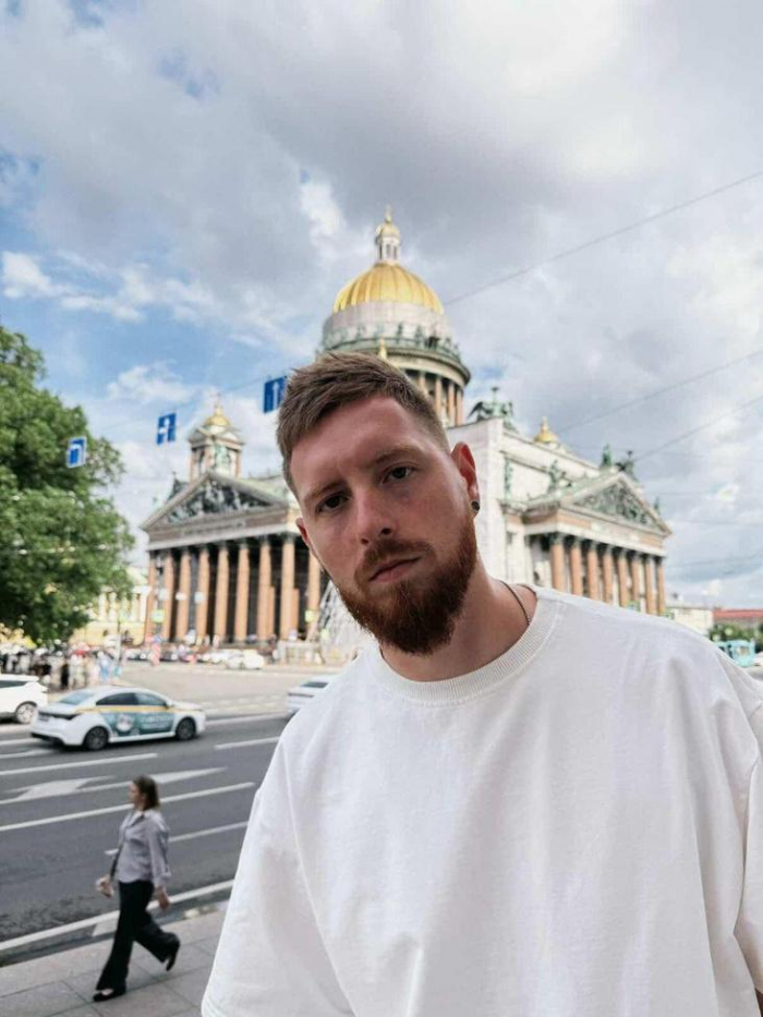 «Дети учат терпению и оптимизму»: учитель истории из Мурманска о том, почему завел блог и как ученики вдохновляют на творчество