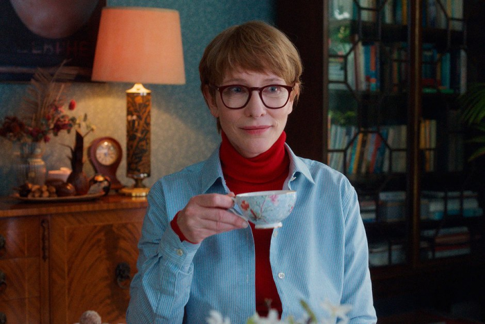 В кино — первый за много лет фильм культового Джима Джармуша. Почему увидеть «Отец мать сестра брат» — лучший новогодний подарок?