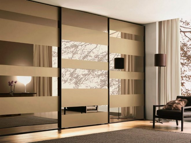 Шкаф-купе в интерьере: разновидности и особенности дизайна (104 фото)
