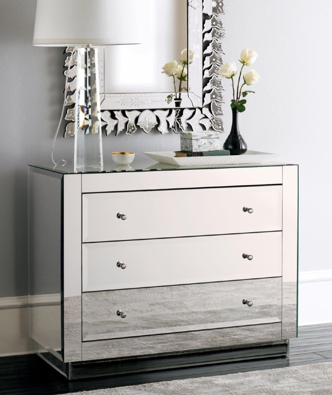 Комоды в гостиную: чем руководствоваться при выборе (65 фото)