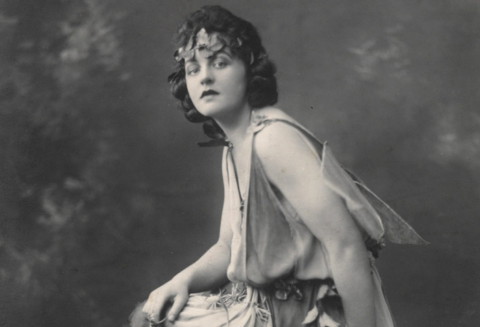 Исполнилось 210 лет со дня рождения писательницы Джен Эйр