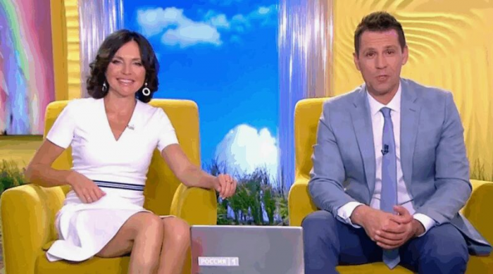 «Не мучай себя!»: как 48-летняя Анастасия Чернобровина поддерживает идеальную фигуру и почему стала мамой после 40