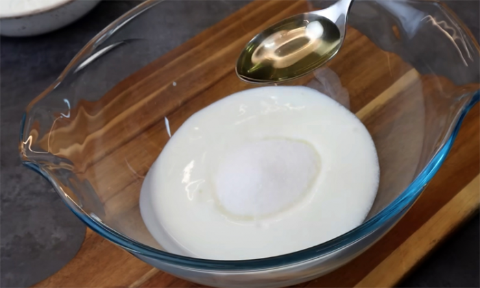 Пончики на кефире готовим даже когда нет времени. На столе за минуты, а все делаем на сковороде