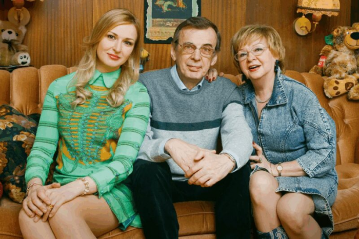 41 год, второй брак и новый малыш: почему звезда «Гадалки» Анна Тараторкина исчезла с экранов, бросив красавца-актера?