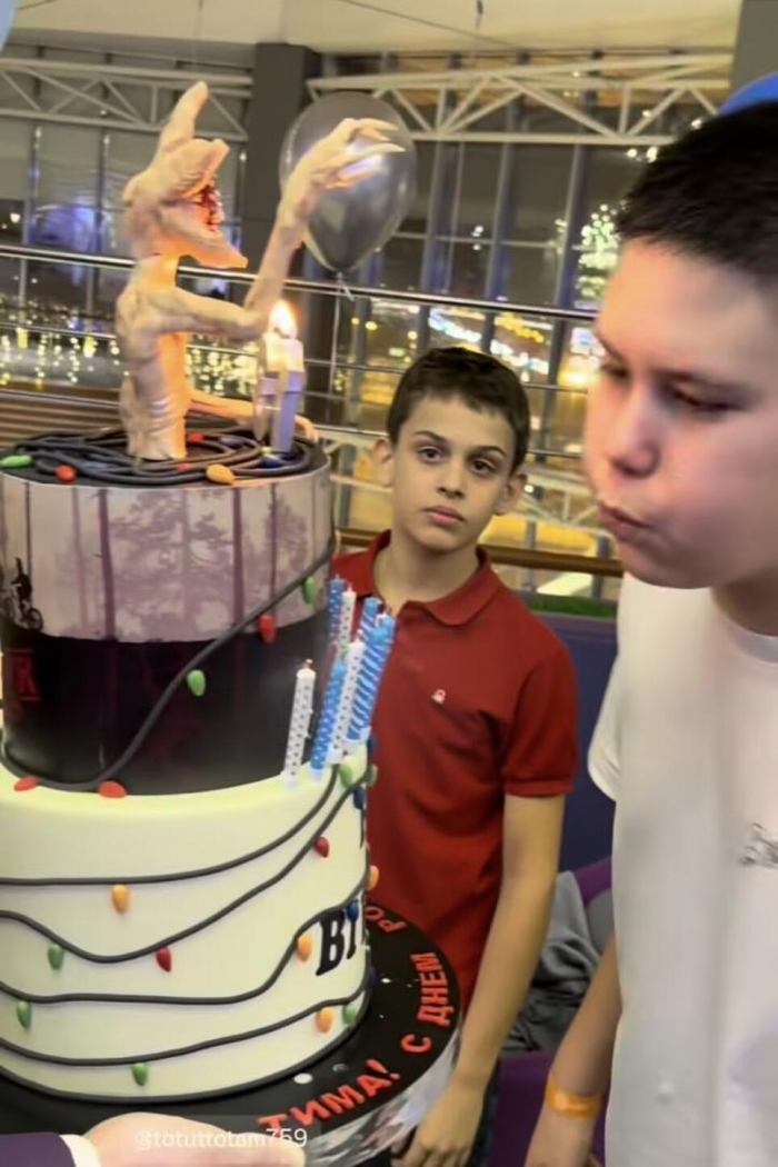 Муцениеце скромно отметила 13-летие сына от Прилучного — ни отца, ни отчима рядом