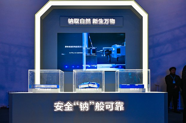 Для русских холодов. Changan выводит на наш рынок новый бренд. Как он меняет представление о «китайцах»: тест-драйв Deepal G318